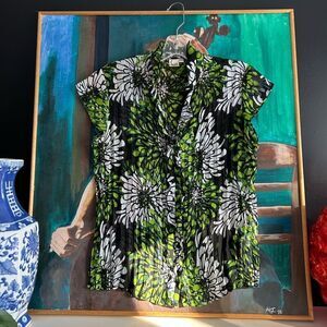 Sash Green Floral Sheer Ruffle blouse Medium